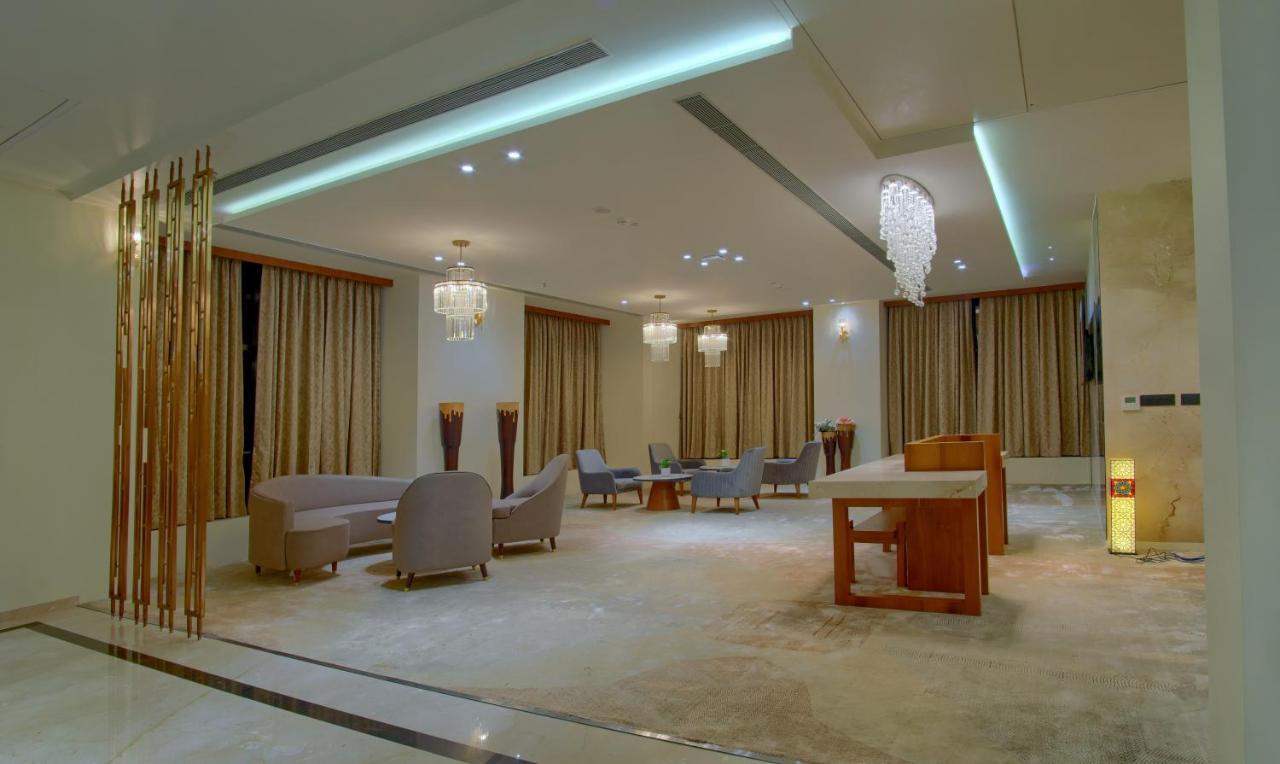 Sayaji Morbi Hotel ภายนอก รูปภาพ