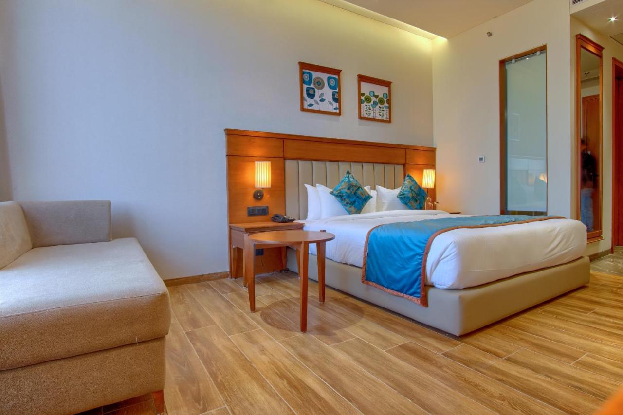 Sayaji Morbi Hotel ภายนอก รูปภาพ