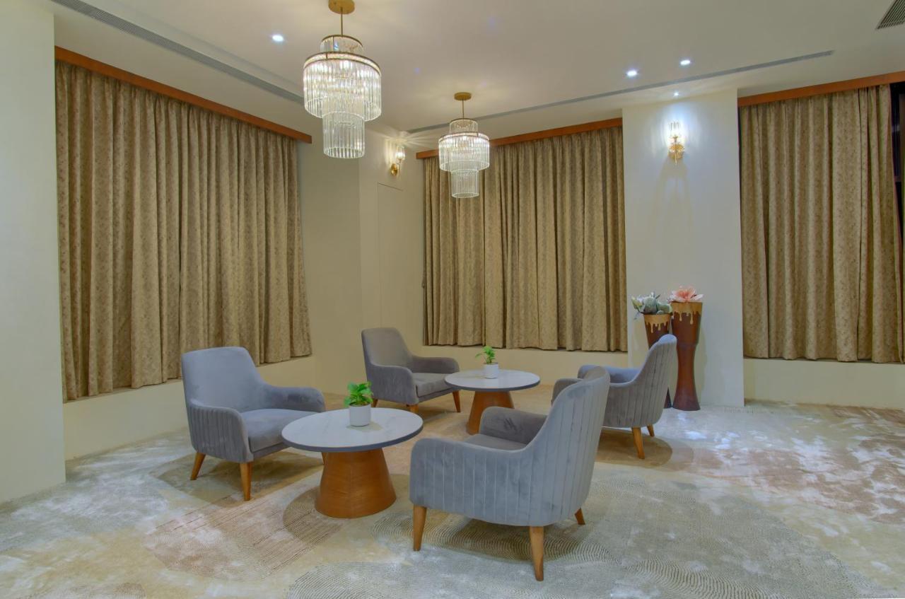 Sayaji Morbi Hotel ภายนอก รูปภาพ